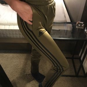 Adidas sweatpants